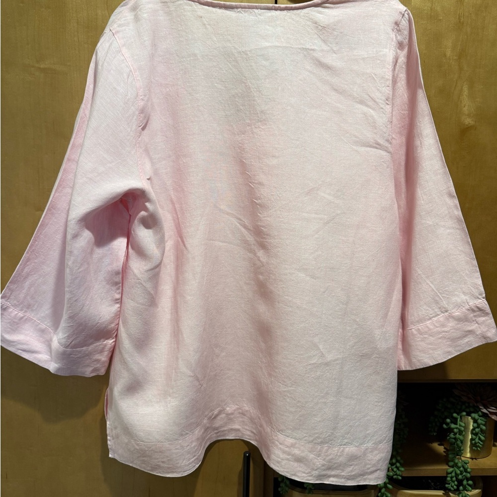 Tommy Bahama Crystalline Waters Linen Top - Picture 2 of 6